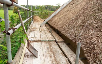 advantages of Little Tarrington thatch roofing
